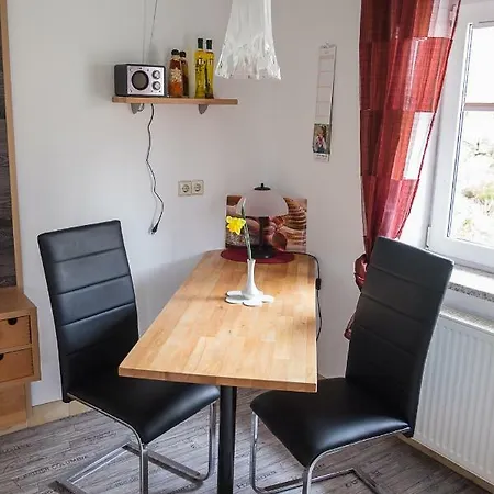 Am Zirkelstein 38 B *