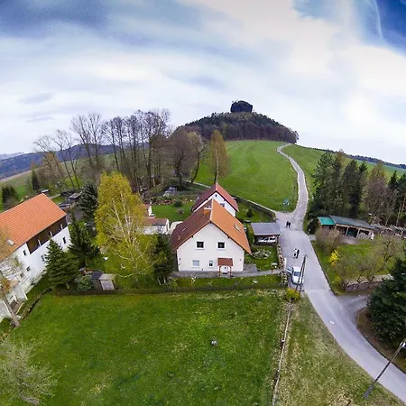 Am Zirkelstein 38 B Apartment Schona